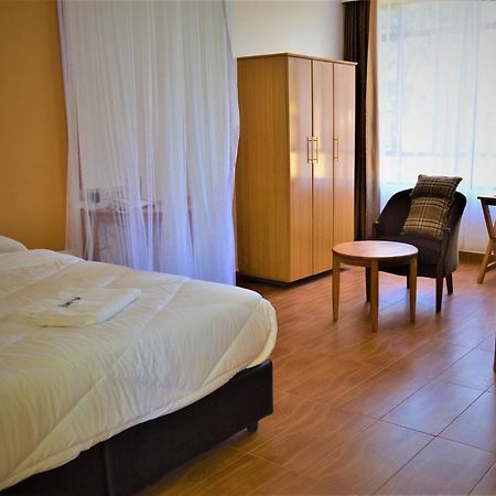 Kunste Hotel Накуру Экстерьер фото