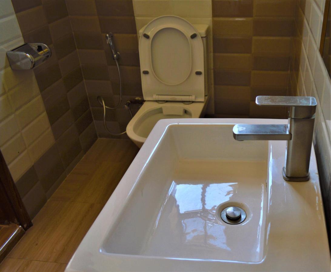 Kunste Hotel Накуру Экстерьер фото